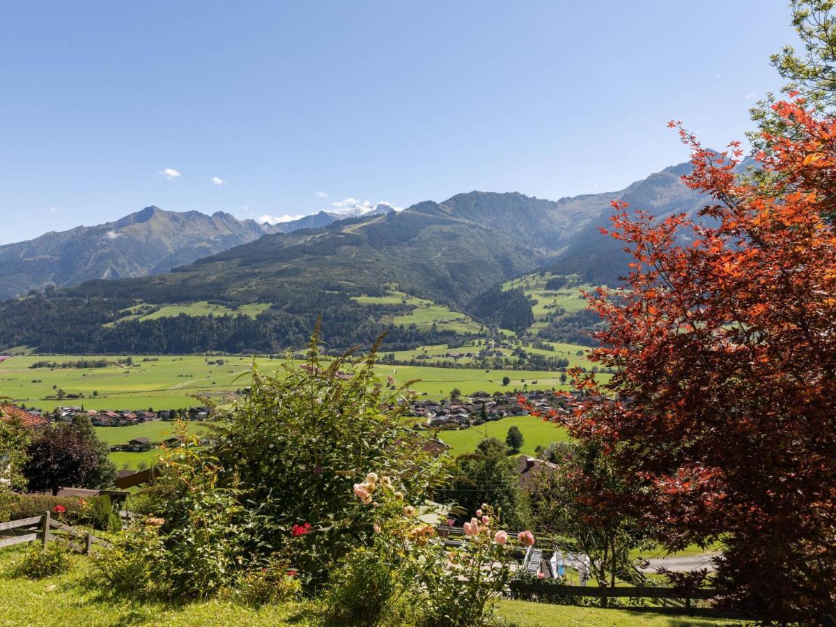 Bright Flat Close To The Ski Area Piesendorf Bagian luar foto