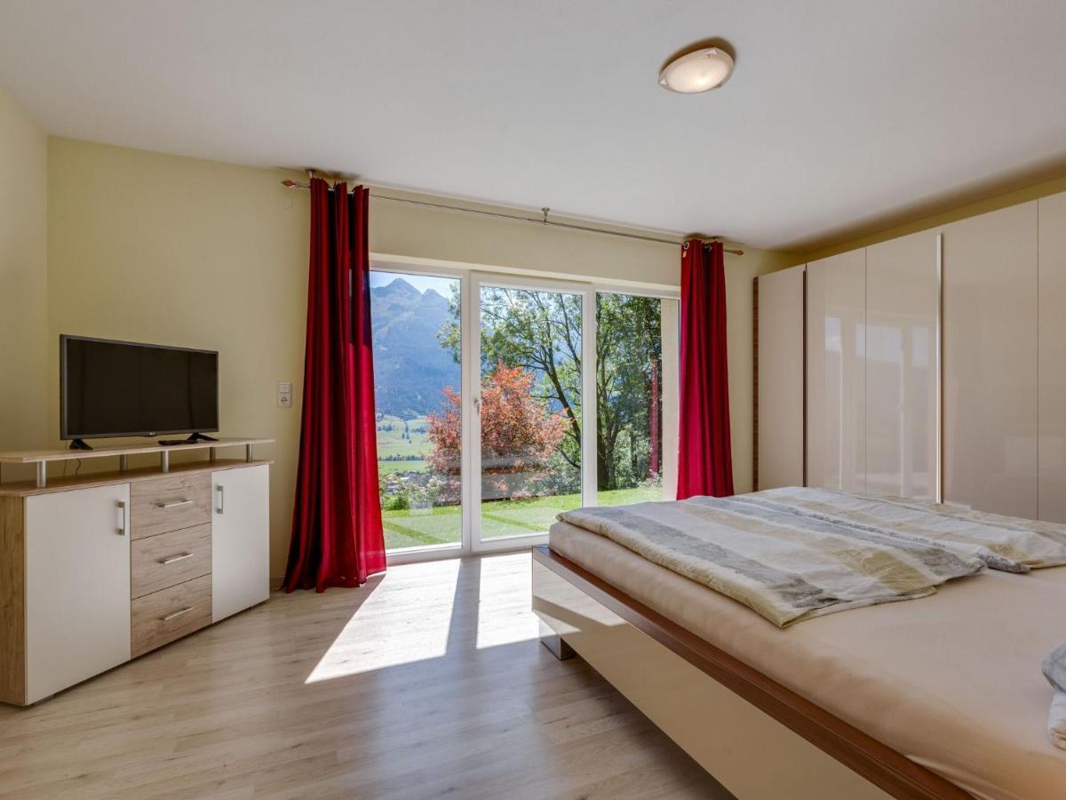 Bright Flat Close To The Ski Area Piesendorf Bagian luar foto